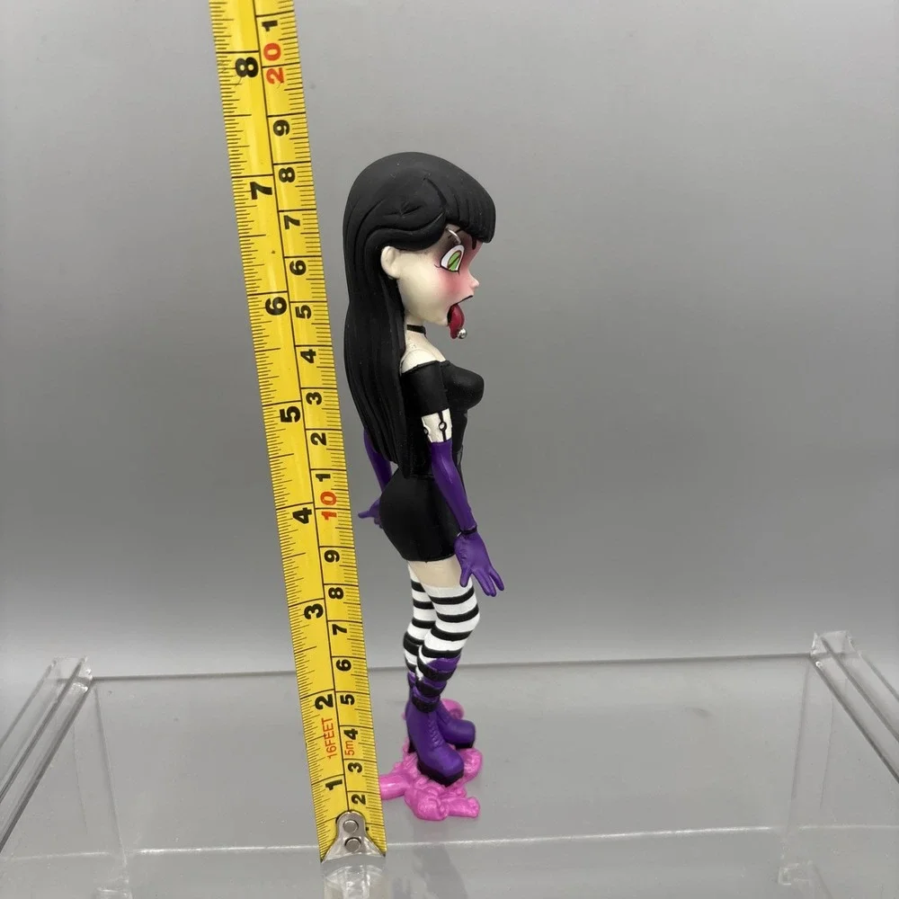 Bleeding Edge Goths BELLADONNA Series 1 Ltd Edition Goth Punk Figure 2003 Loose